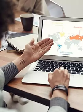 Digital  <br>Marketing
